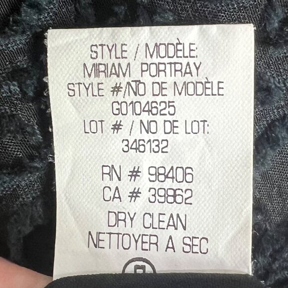 Theory Miriam Deep V-Neck Black Sleeveless Dress 2 LBD Textured Floral Shift - Picture 9 of 9